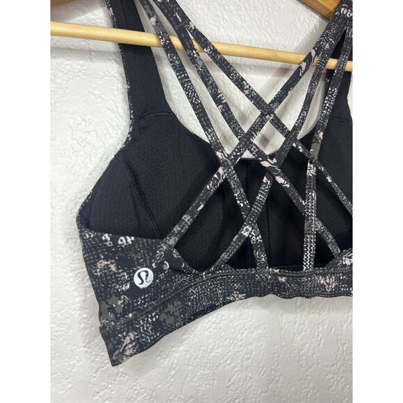Lululemon Free To Be Serene Bra Light Support Size 4 - Picture 3 of 5